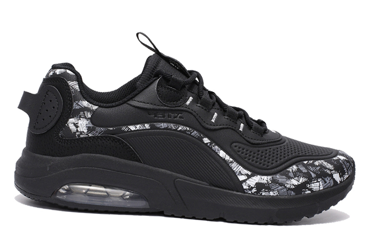 XTEP Breathable Lightweight Coverage Low top Running Shoes Men’s Black White