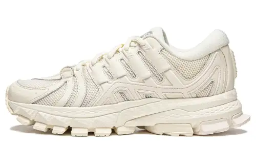 Li Ning Abrasion Resistant Breathable Abrasion Resistant Breathable Low top Running Shoes Women's Beige
