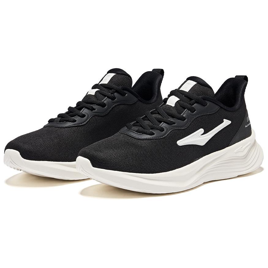 Erke Slip Resistant Abrasion Resistant Slip Resistant Abrasion Resistant Low top Casual Running Shoes Men’s Black White