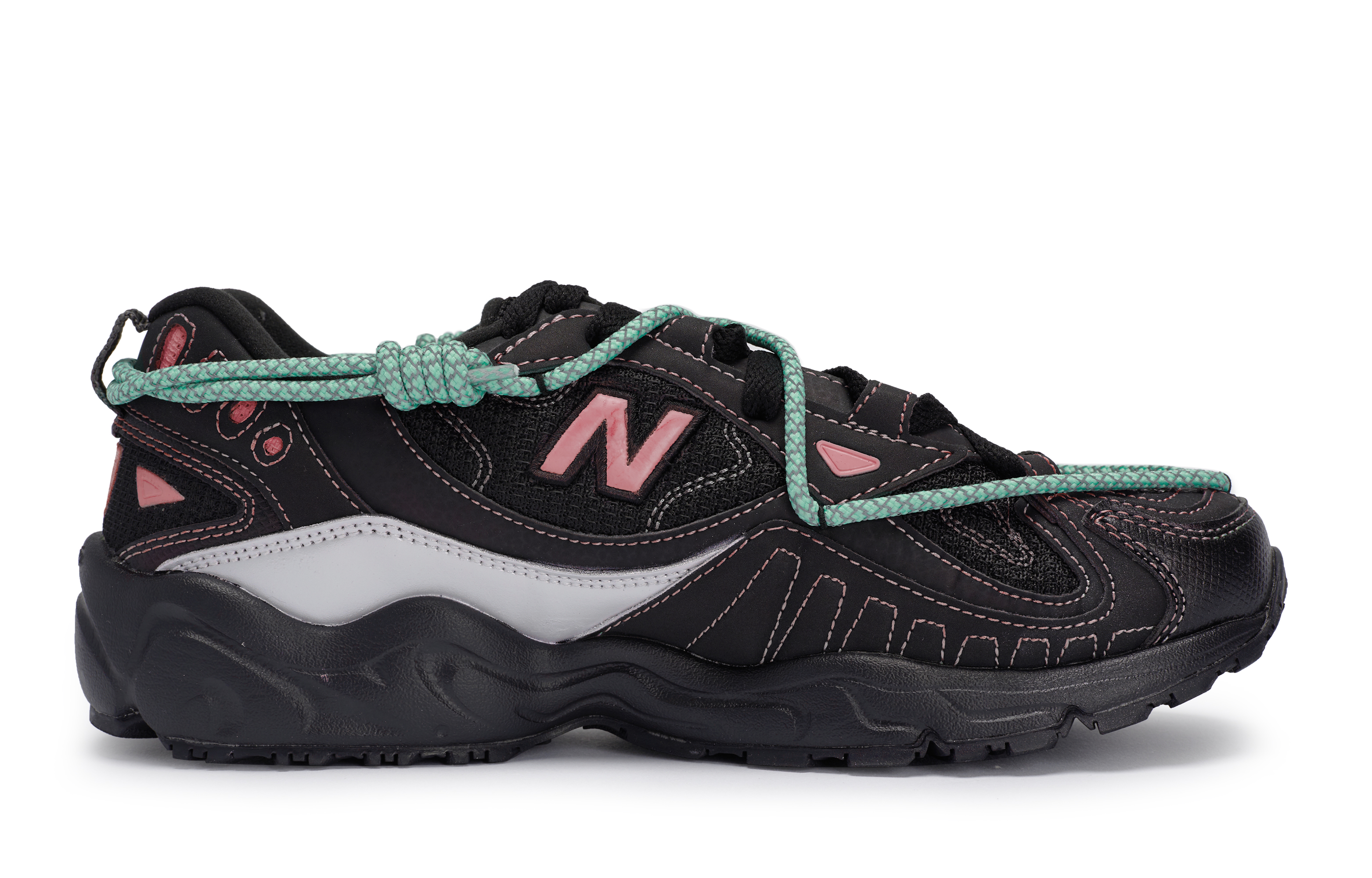 New Balance NB 703 Coverage Moisture Wicking Coverage Moisture Wicking Low top Outdoor Shoes Women’s Black Pink
