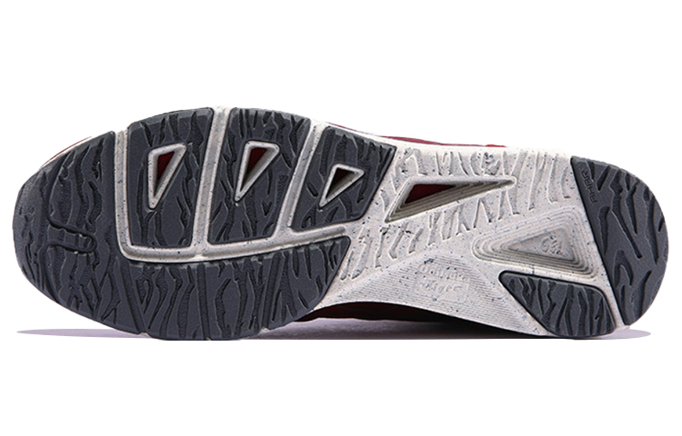 Onitsuka Tiger Shaw Runner ‘Burgundy’