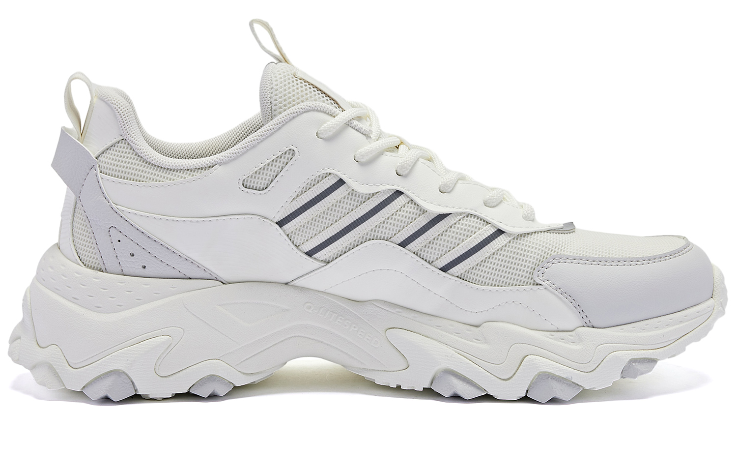QIAODAN Comfortable Thermal Abrasion Resistant Low top Running Shoes Men’s White Gray