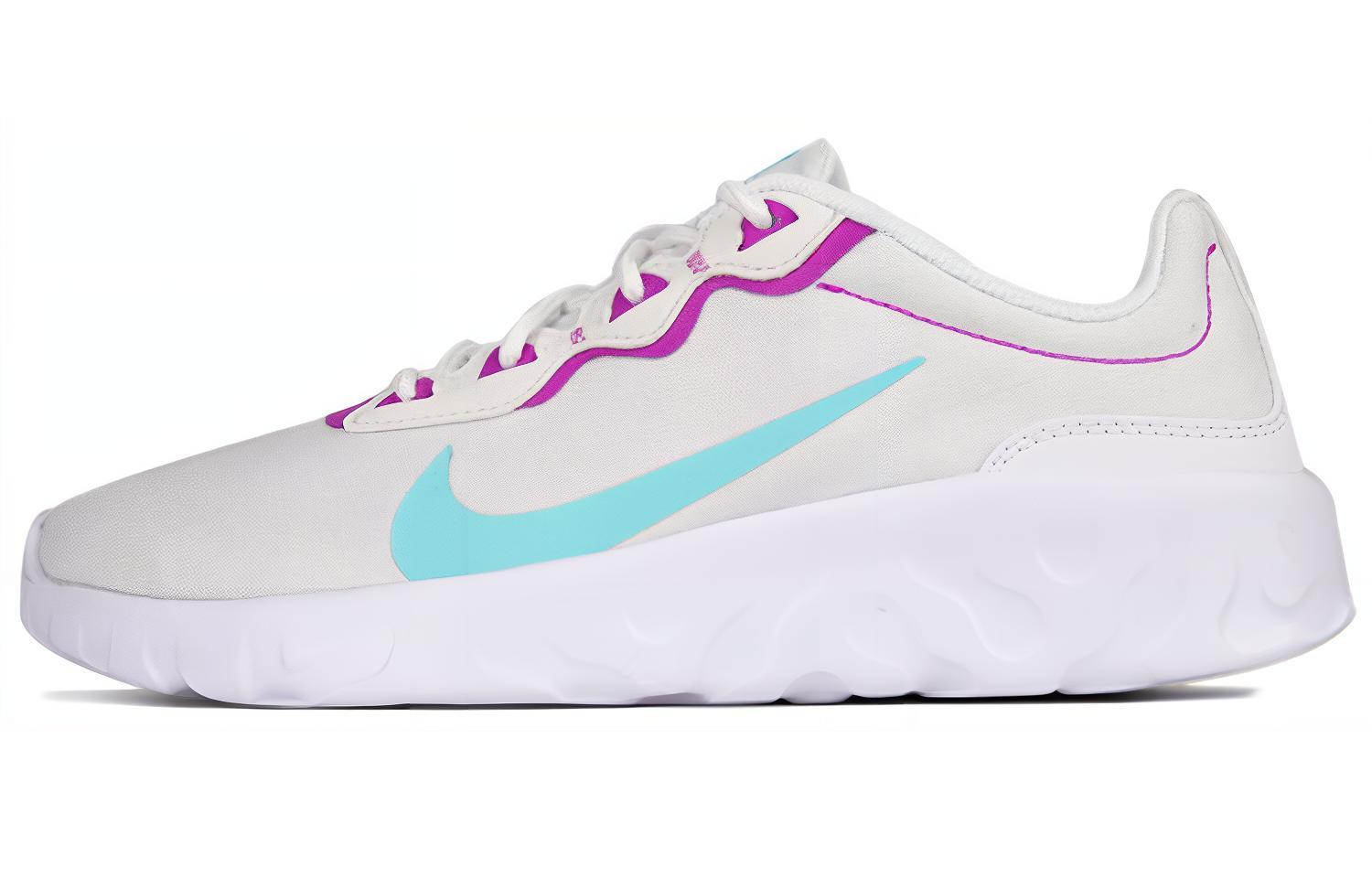Женские кроссовки Nike Explore Strada (бело-синие)