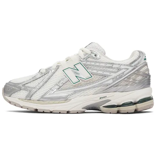 New Balance 1906R Silver Metallic Cream