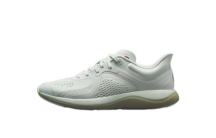 Lululemon Chargefeel Slip Resistant Abrasion Resistant Low top Casual Running Shoes Women’s Light Green