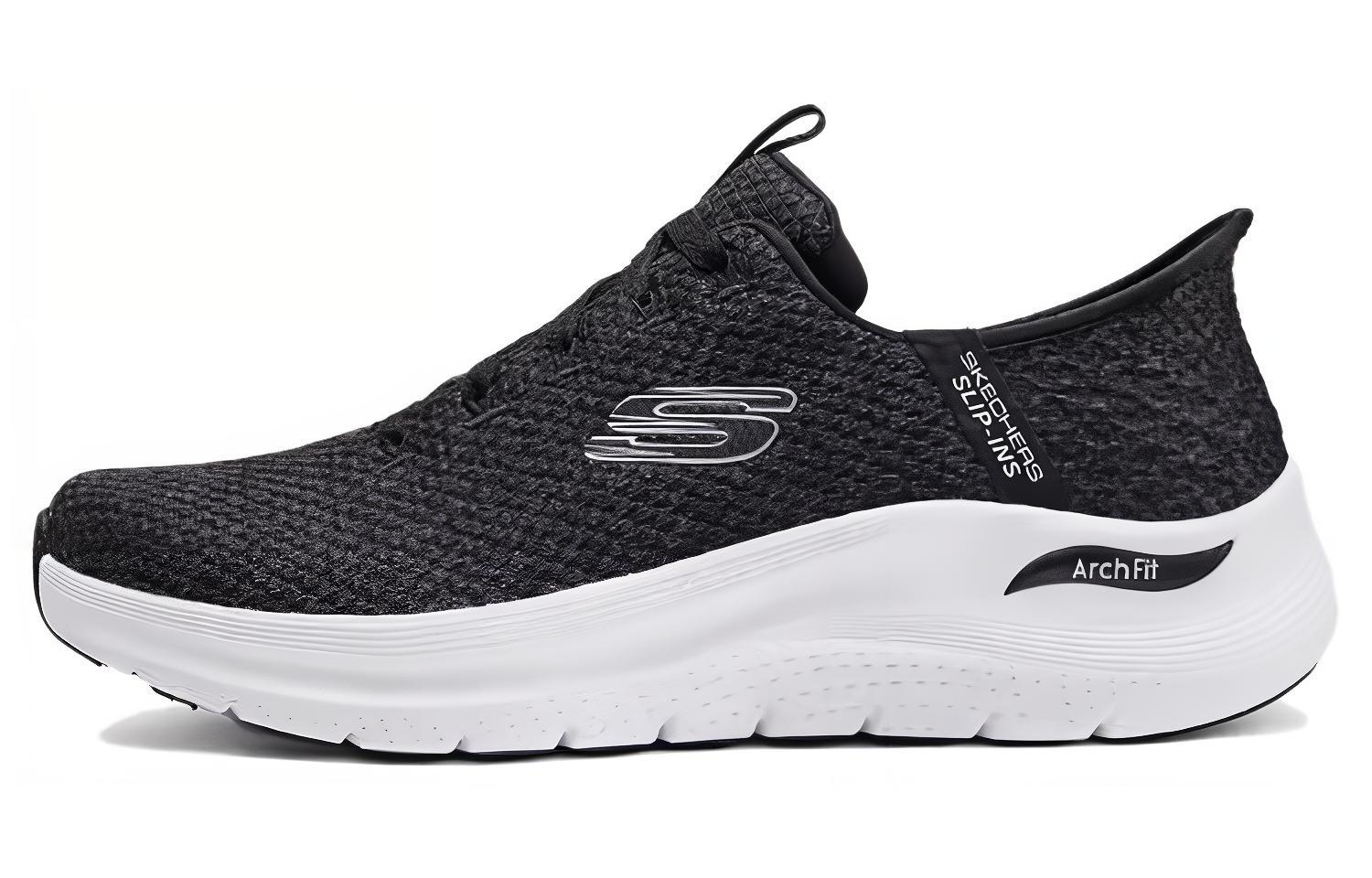 Skechers Low top Running Shoes Men’s Black White