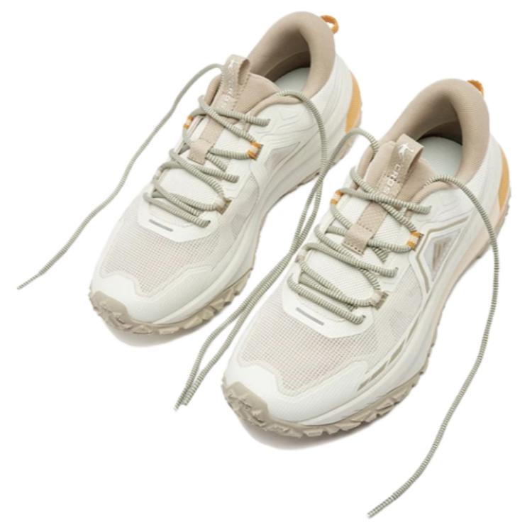 QIAODAN Slip Resistant Abrasion Resistant Low top Trail Running Shoes Men’s Beige Brown
