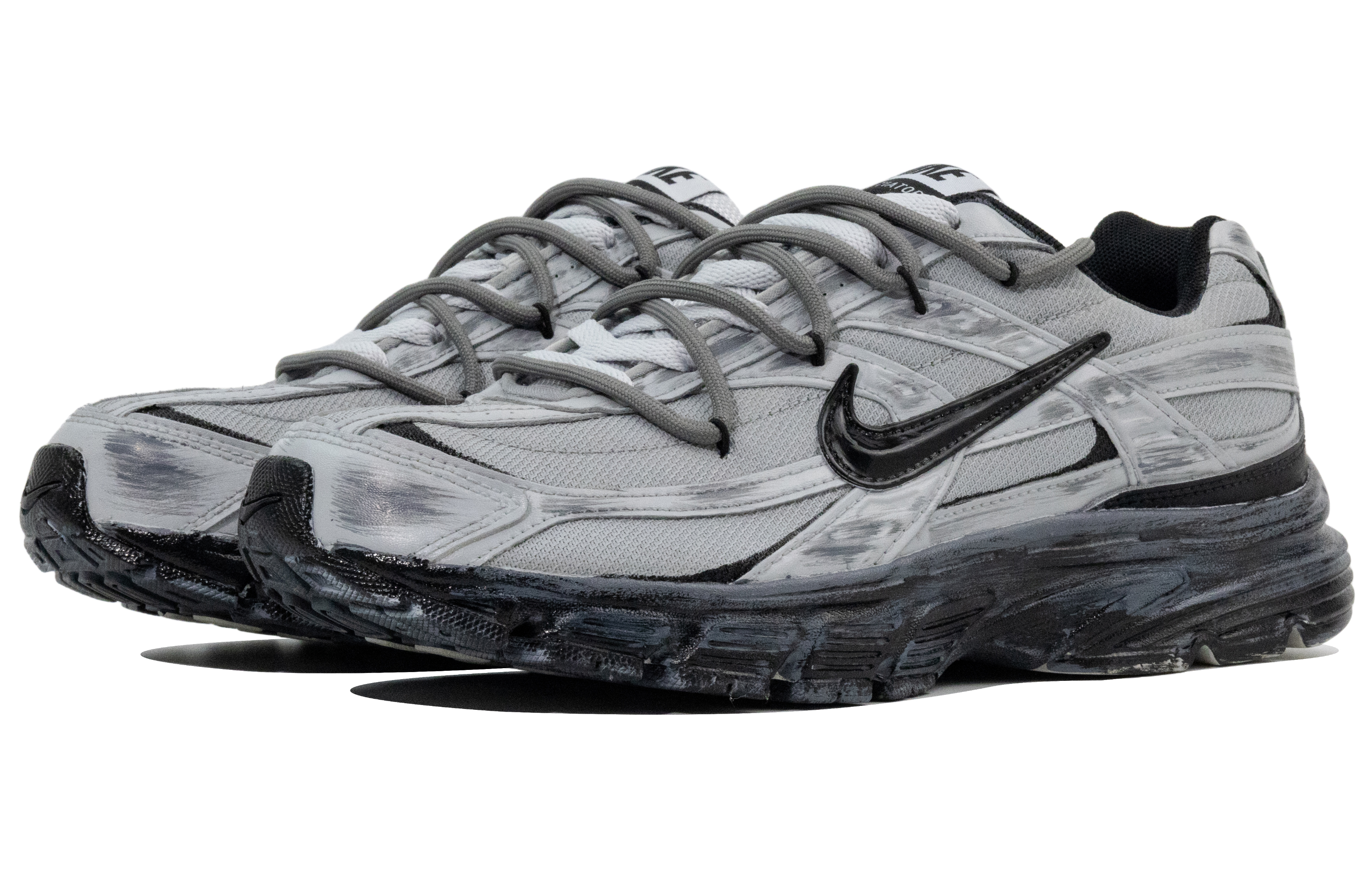 Nike Initiator Cushioning Abrasion Resistant Low top Running Shoes Men’s Gray