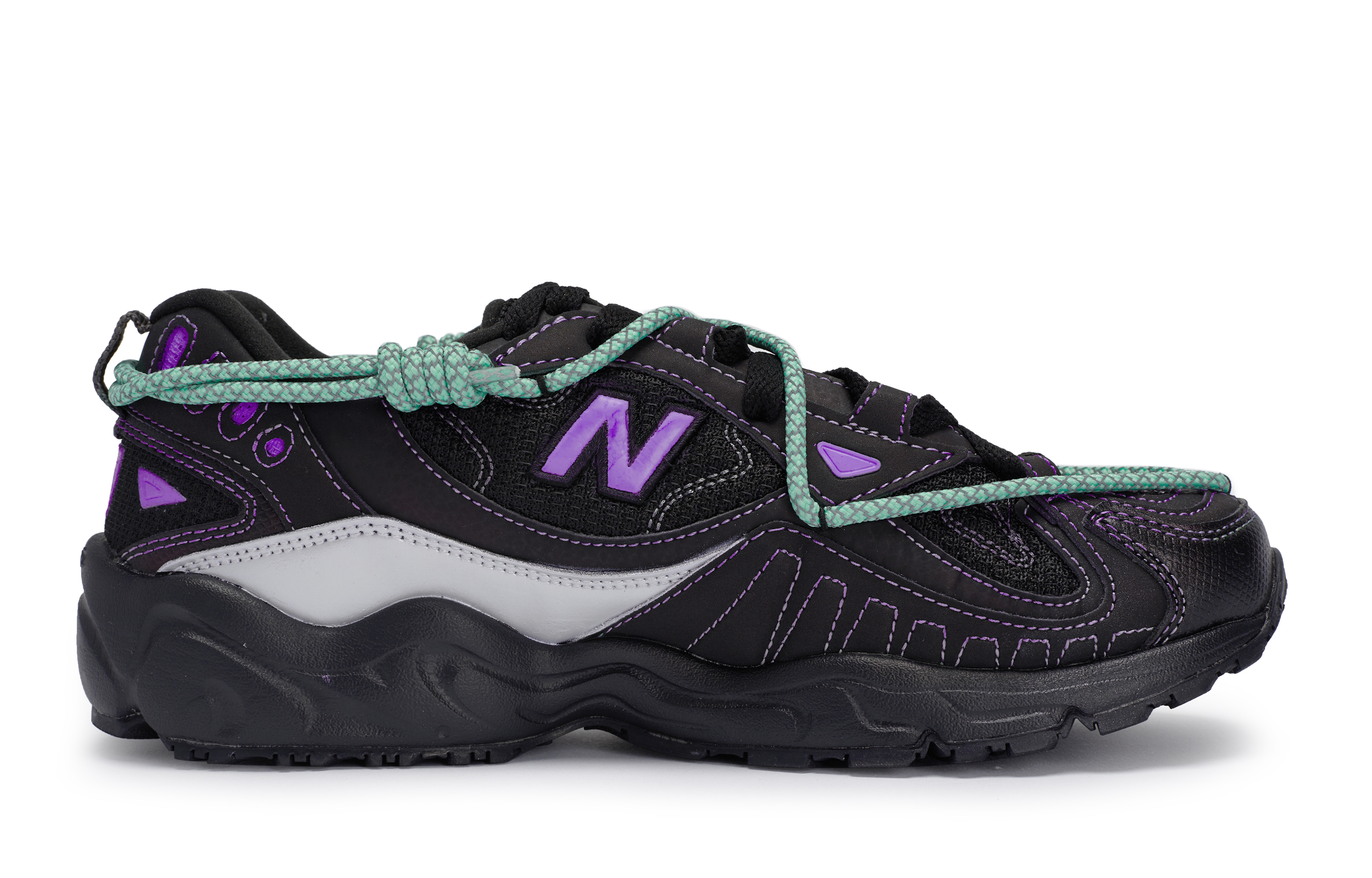 New Balance NB 703 Coverage Moisture Wicking Coverage Moisture Wicking Low top Outdoor Shoes Women’s Black Purple