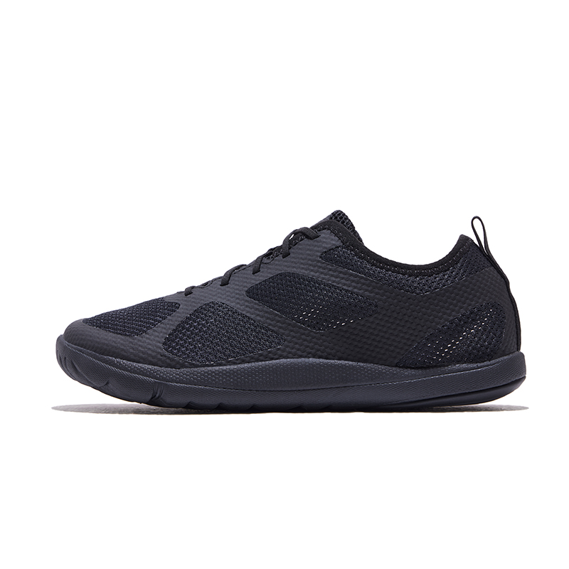 HOT POTATO Breathable, Lightweight Coverage Low top Casual Running Shoes Unisex Black