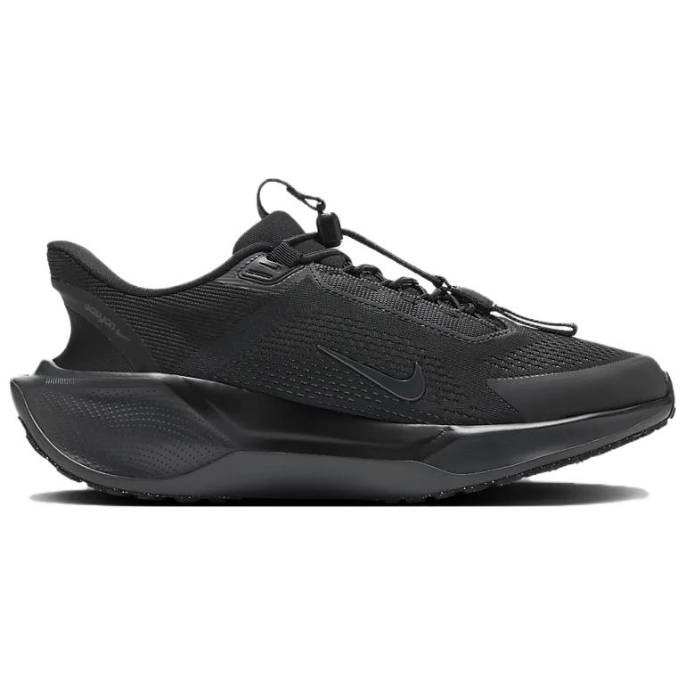 Nike Slip Resistant Abrasion Resistant Low top Casual Running Shoes Women’s Black