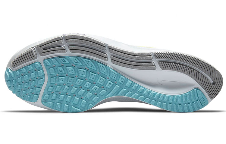 Женские кроссовки Nike Pegasus 38 Limited Edition (черно-бело-оранжевые) — фото 6