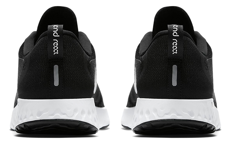 Мужские кроссовки Nike Legend React 1 (черно-белые) — фото 5