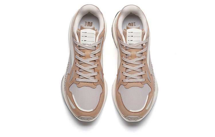 Anta Low top Running Shoes Men’s White Gray Brown