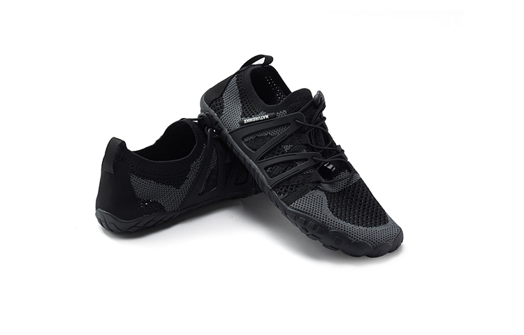 NATUREHIKE Low top Outdoor Shoes Unisex River Trekking Shoes
