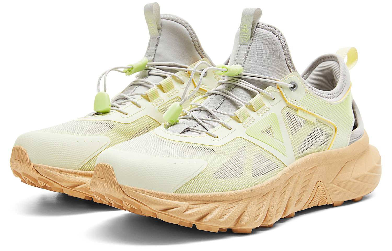 PEAK Cushioning Rebound Abrasion Resistant Breathable Slip Resistant Low top Running Shoes Women’s Tea Green