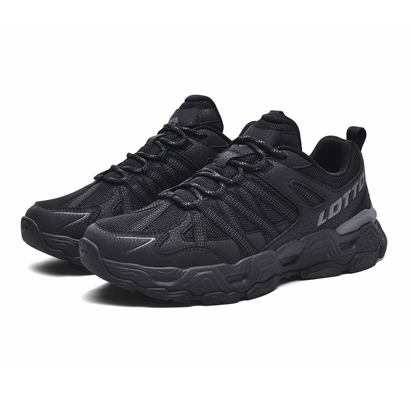 LOTTO Outdoor Collection Cushioning Slip Resistant Abrasion Resistant Low top Outdoor Shoes Women’s Black