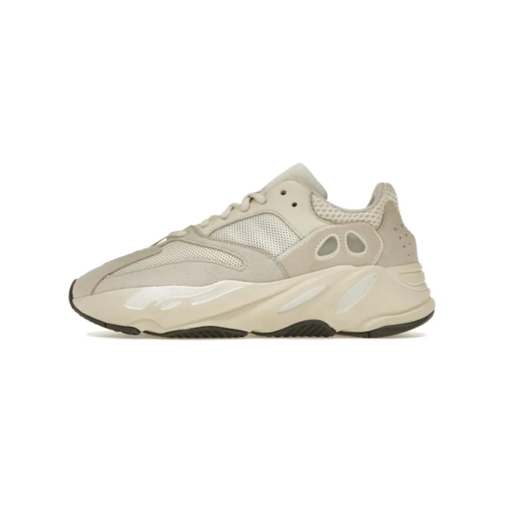 Adidas Adidas Boost 700 Analog Sneakers