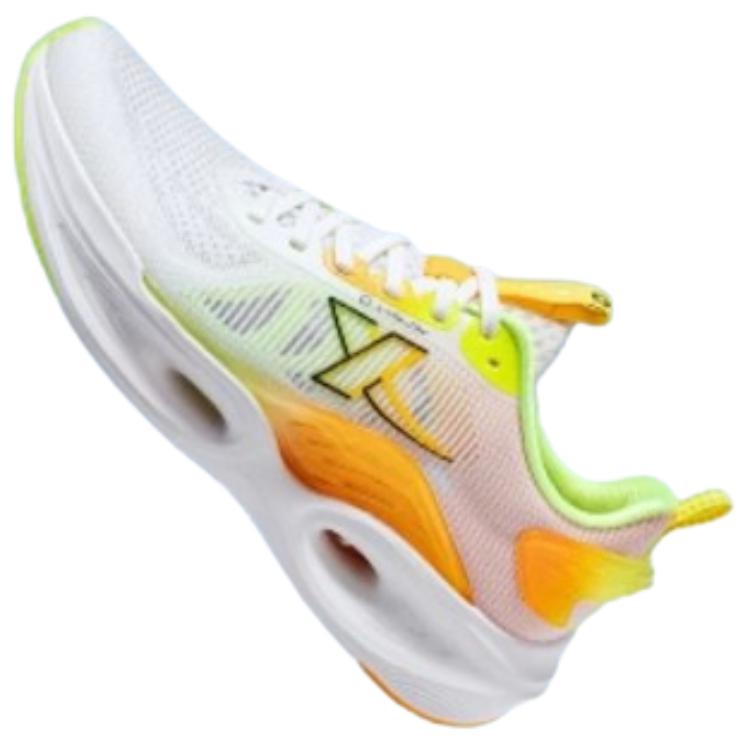 XTEP Cushioning Low top Running Shoes Men’s White Green Orange