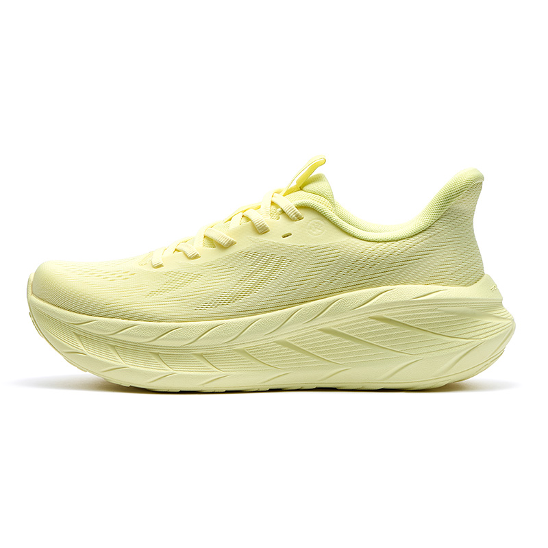 BMAI Expedition Pure 2.0 Slip Resistant And Breathable Coverage Low top Running Shoes Women’s Yellow