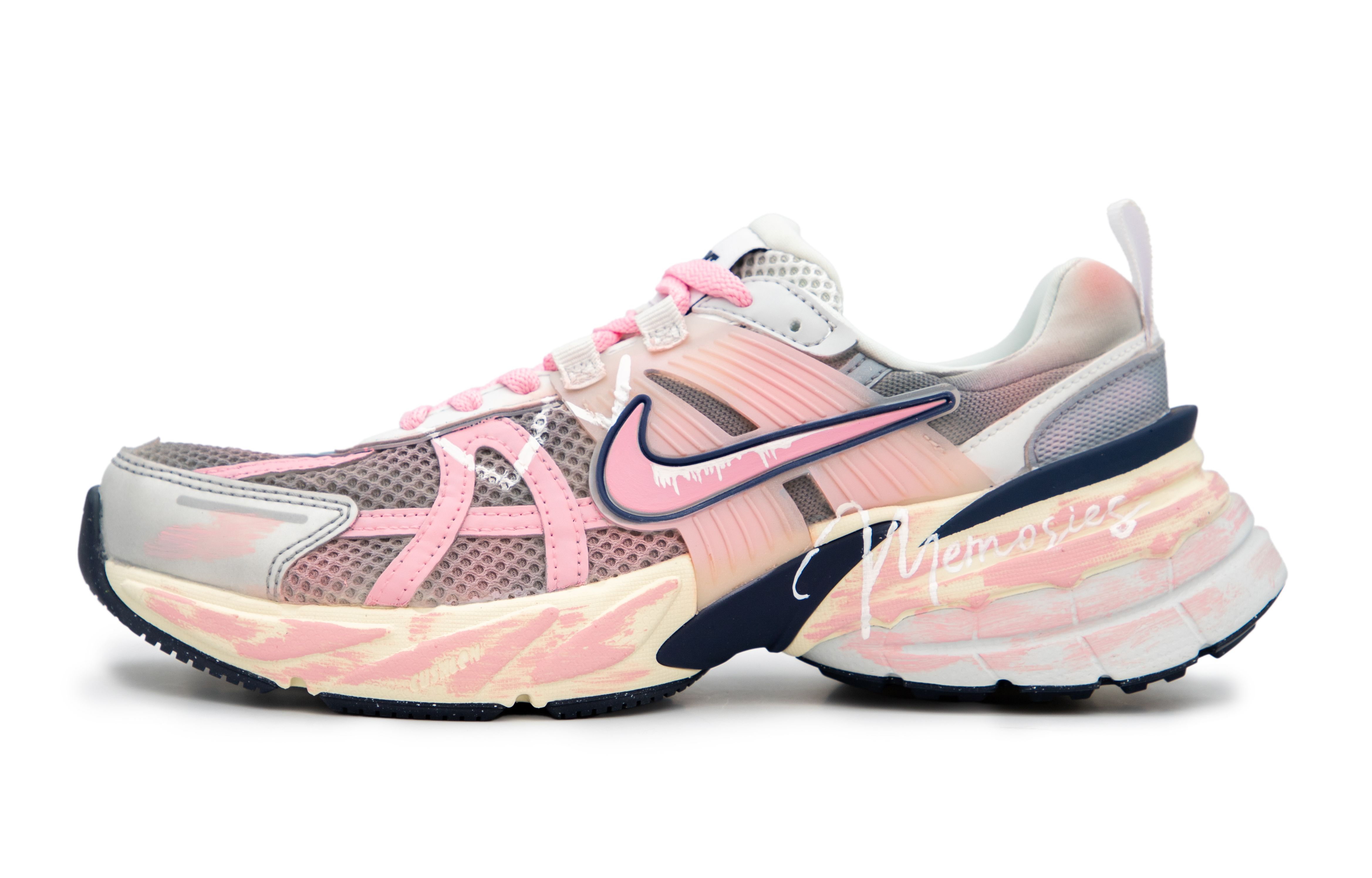 Nike Non slip Lightweight Low top Running Shoes Women’s Pink