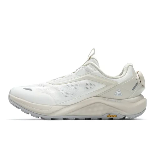 FILA BOA WOLF 2+ Abrasion Resistant Breathable Low top Outdoor Shoes Women's White