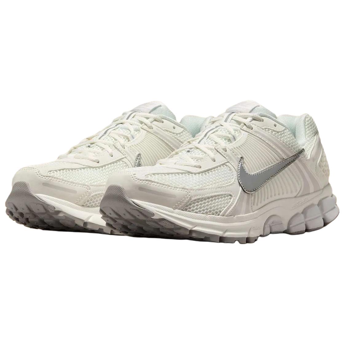 Nike Vomero 5 Casual Running Shoes Women’s Beige