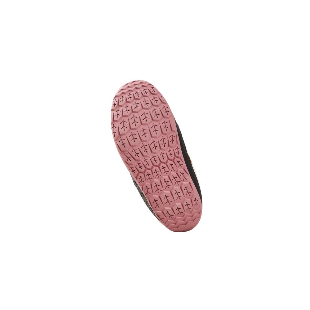 KOLON SPORT Slip Resistant Slip Resistant Low top Outdoor Shoes Women’s Ivory