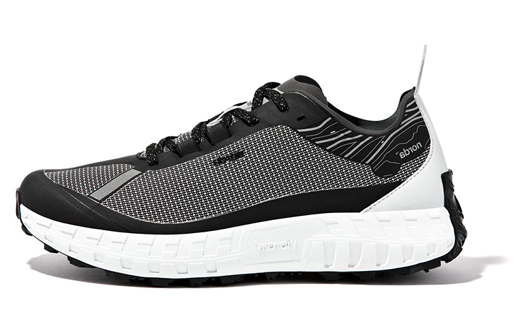 Norda 001 Lace-up Running Sneakers