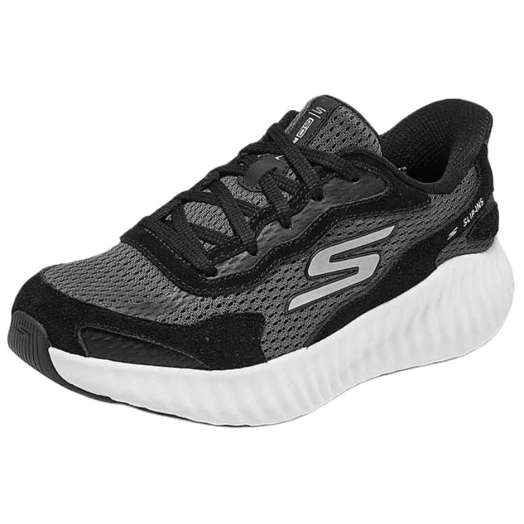 Skechers Women’s GO Abrasion Resistant Low top Running Shoes Women’s Black
