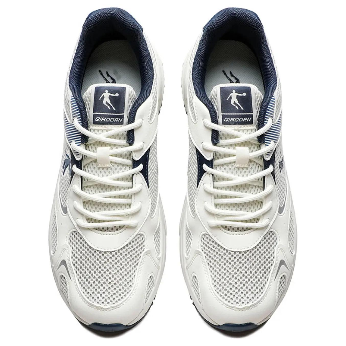 QIAODAN Comfortable Round Toe Abrasion Resistant Breathable Low top Casual Running Shoes Men’s White Blue