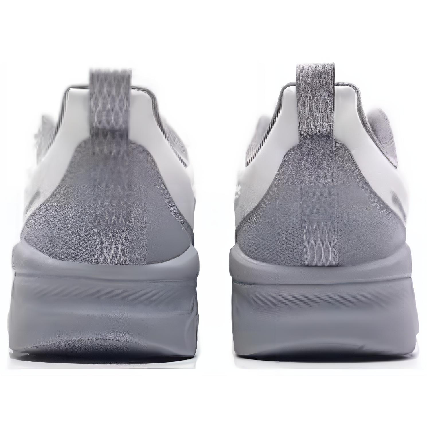QIAODAN Slip Resistant Abrasion Resistant Low top Running Shoes Men’s Light Gray