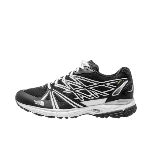 THE NORTH FACE Low top Running Shoes Men's Black