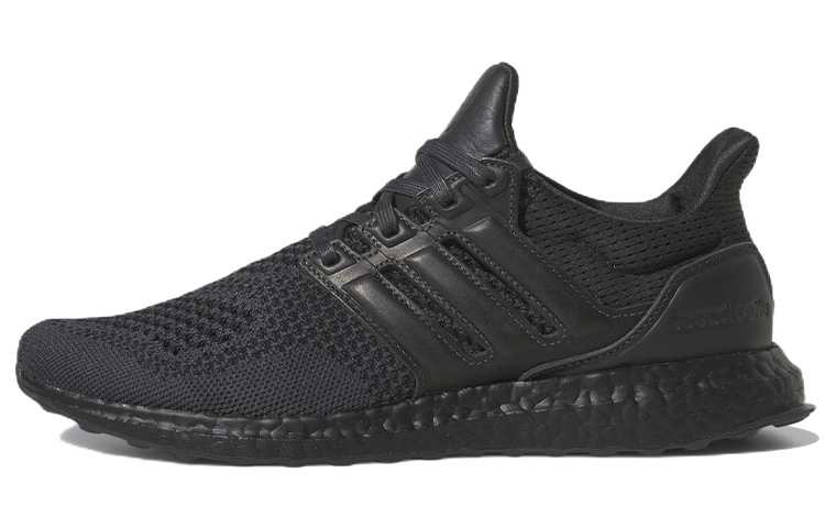 Мужские кроссовки adidas ULT (черные)