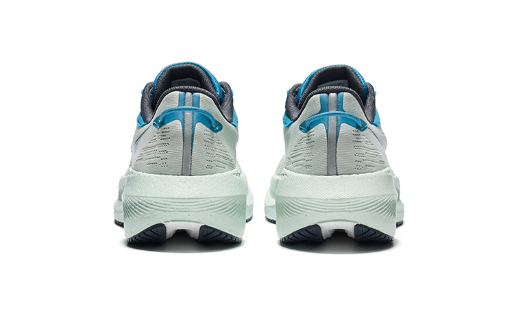 Saucony Triumph Victory 21 Comfortable Cushioning Lightweight Low top Running Shoes Women’s Gray