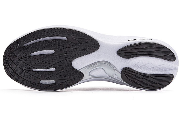 361° Flying Wing Running Shoes Women’s Low Top Black/White