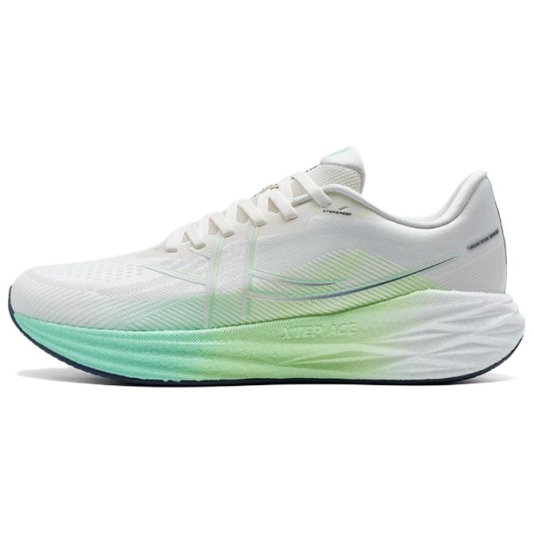 XTEP Cushioning Low top Running Shoes Women’s White Green