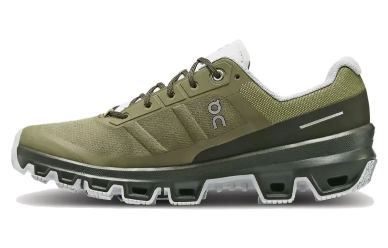 On Cloudventure Cushioning Slip Resistant Abrasion Resistant Cushioning Slip Resistant Abrasion Resistant Low top