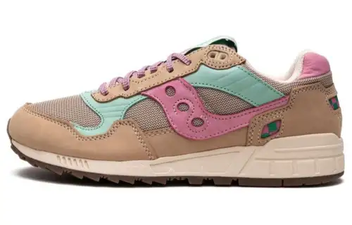 Saucony Shadow 5000 Earth Citizen