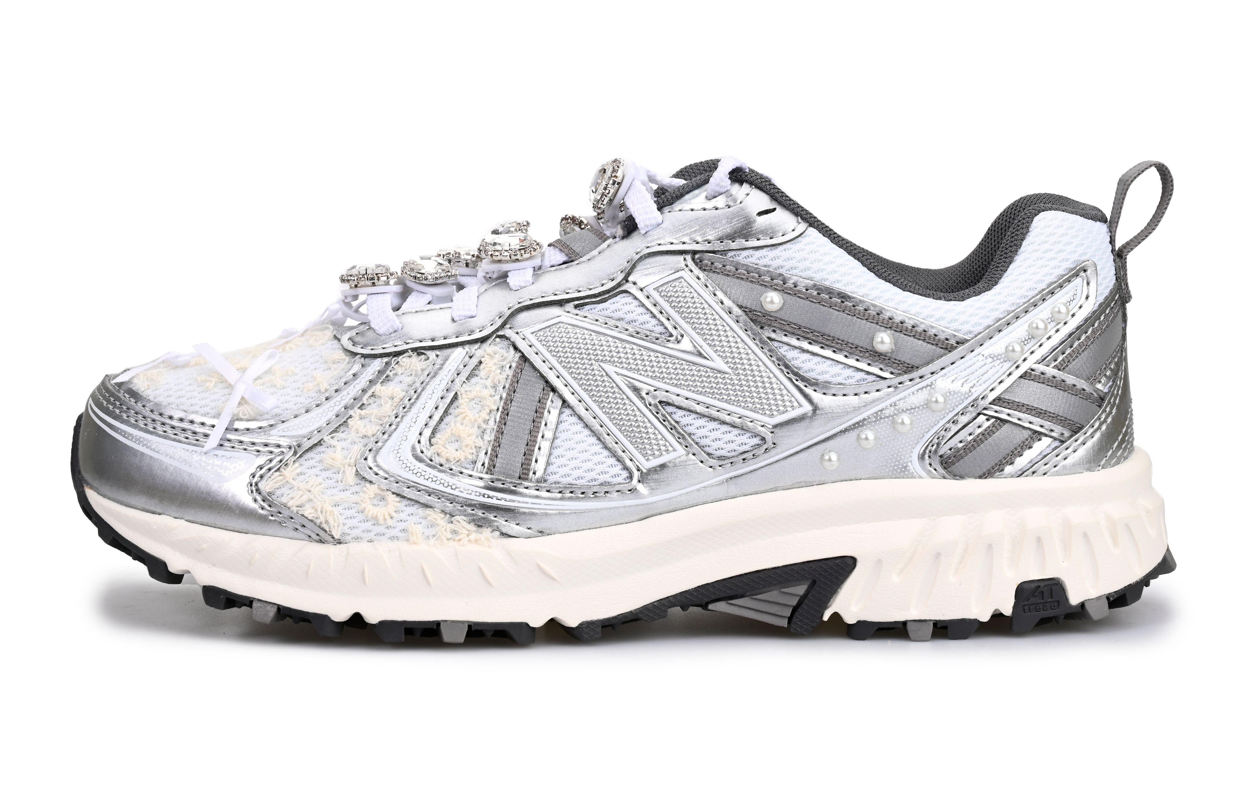 New Balance NB 410 Cushioning Slip Resistant Low top Running Shoes Unisex White Silver