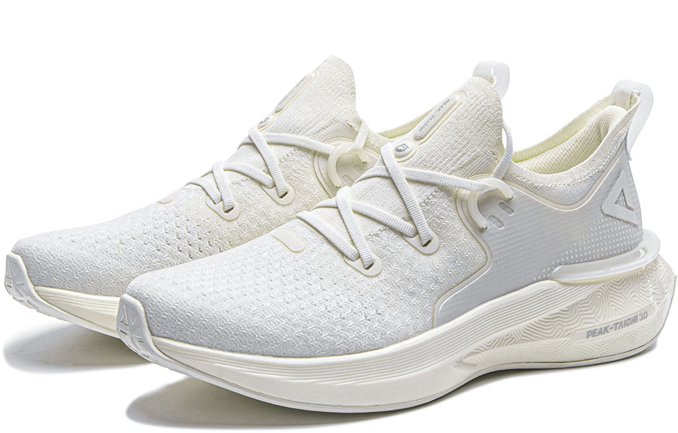 PEAK Tai Ji3.0 Comfortable Fabric Cushioning Slip Resistant Abrasion Resistant Low top Taichi Casual Running Shoes