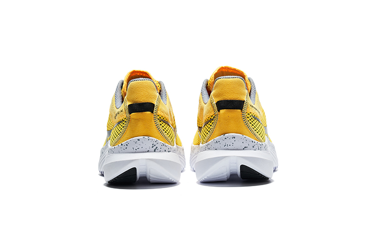 Saucony Kinvara Elite 14 Low top Running Shoes Men’s Yellow Black