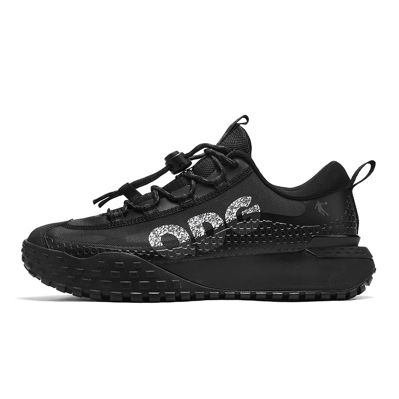 QIAODAN Exploration Low top Running Shoes Men’s Black Gray
