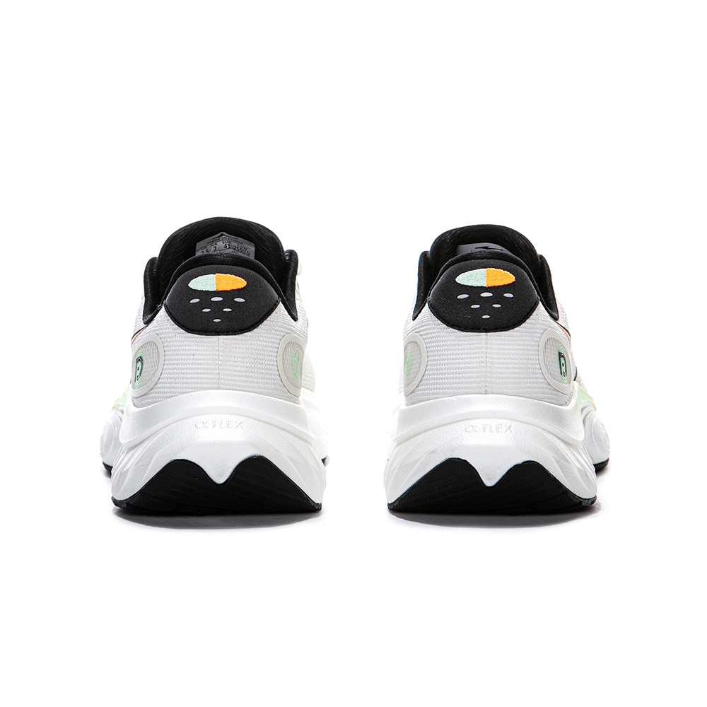 Erke Stable Cushioning, Wear Resistant Low top Running Shoes Men’s White Black