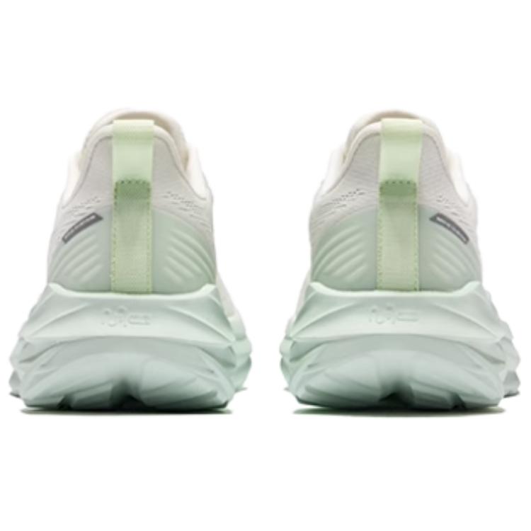 Erke Slip Resistant Abrasion Resistant Low top Casual Running Shoes Women’s White Green