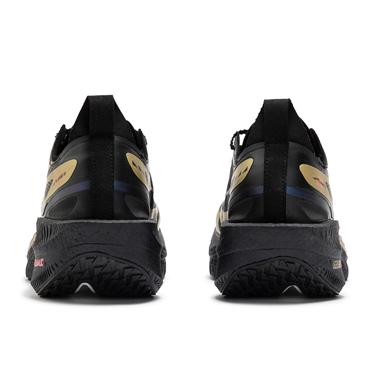 361° Low top Running Shoes Unisex Black Gold