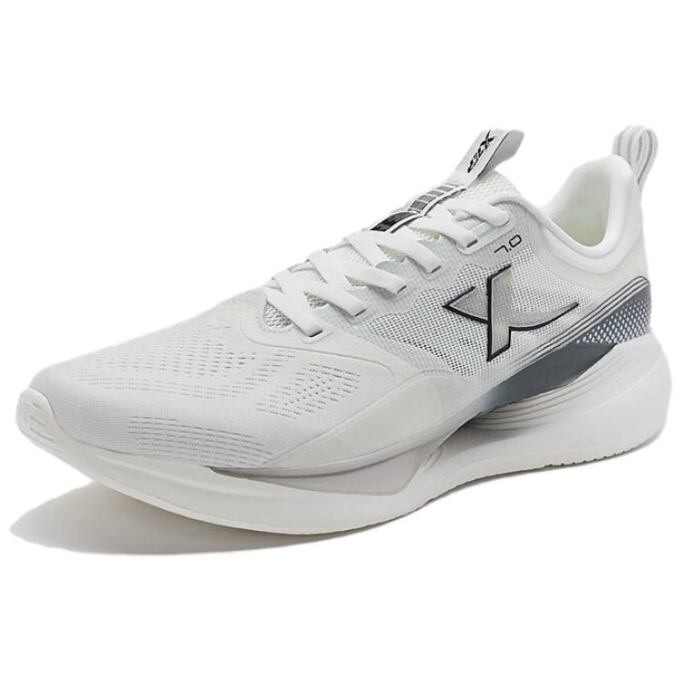 XTEP Abrasion Resistant Low top Running Shoes Men’s White Gray