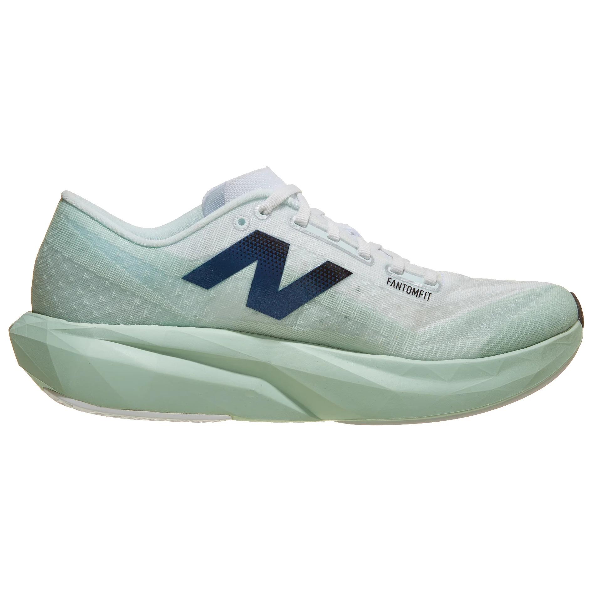 FuelCell Rebel New Balance v4 ‘Clay Ash’