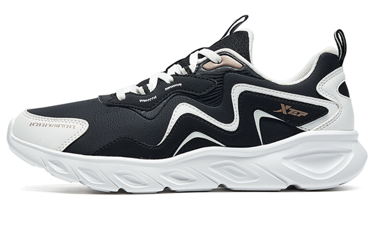XTEP Low top Running Shoes Women’s Black White