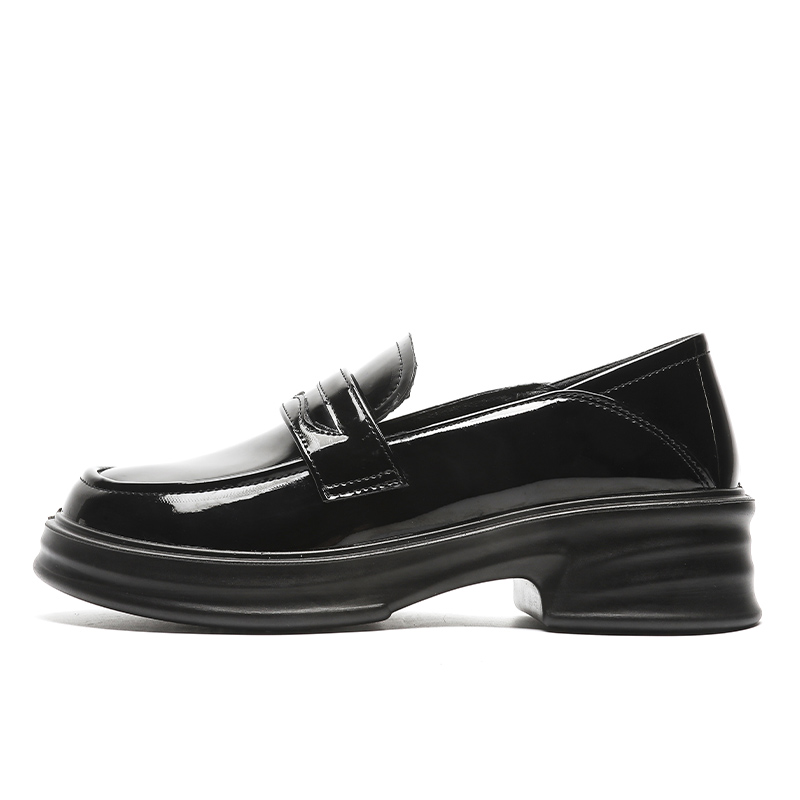Warrior pull back fashion trend sweet JK college style Loaf British retro small leather shoes street fashion simple and versatile commuter shiny slip-on women's casual shoes 4.5cm women's model bright black